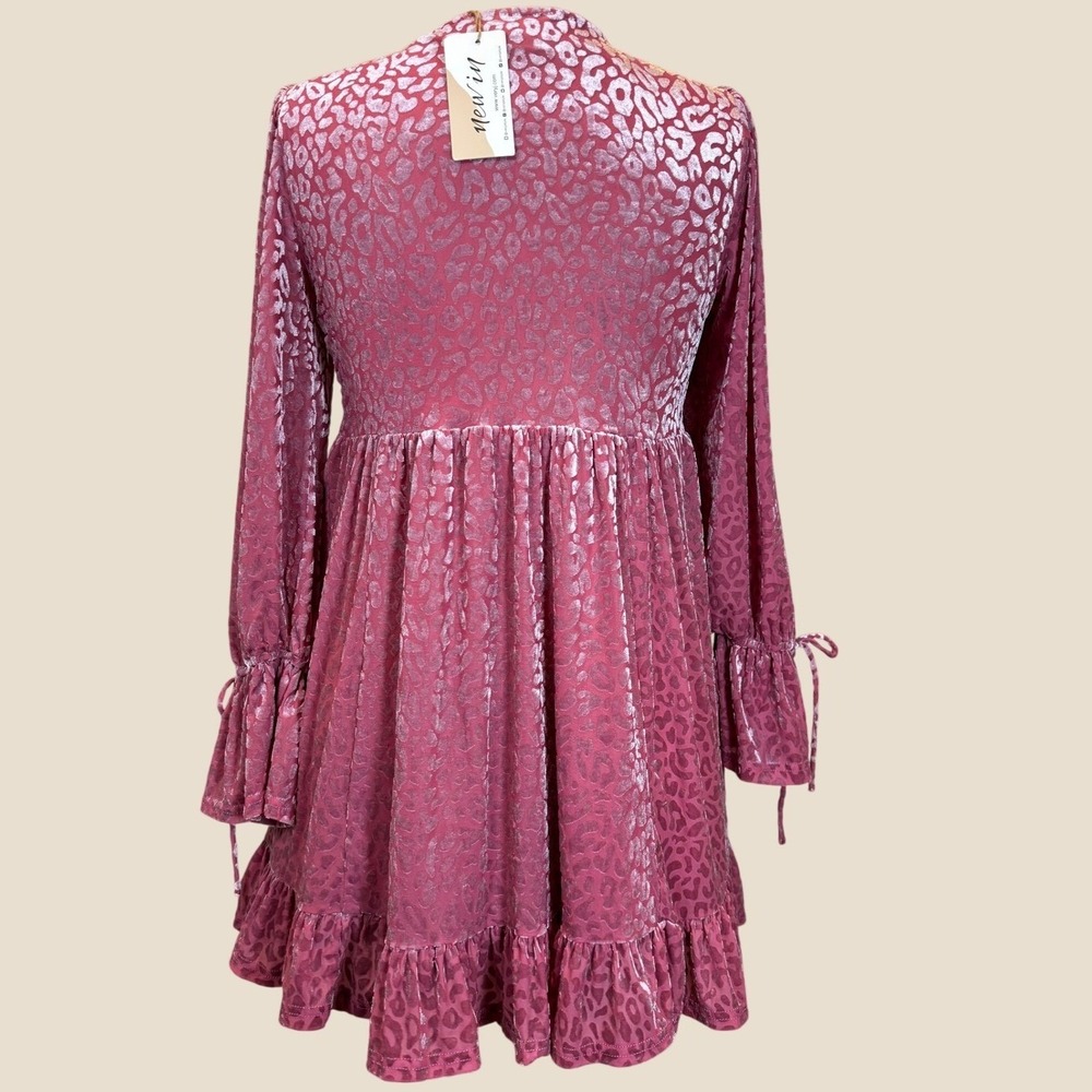New In Leopard Burnout Velvet Babydoll Mini Dress Mauve Pink V-Neck Medium NWT - Picture 5 of 13